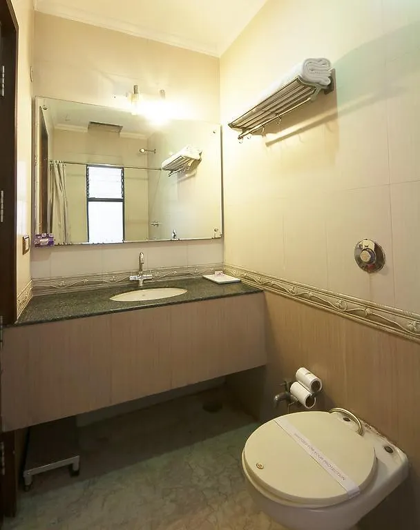 Fabhotel Delhi Darbar Near Karol Bagh Market