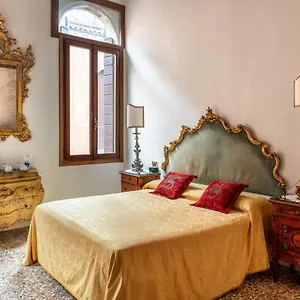 Luxury Venetian Venezia