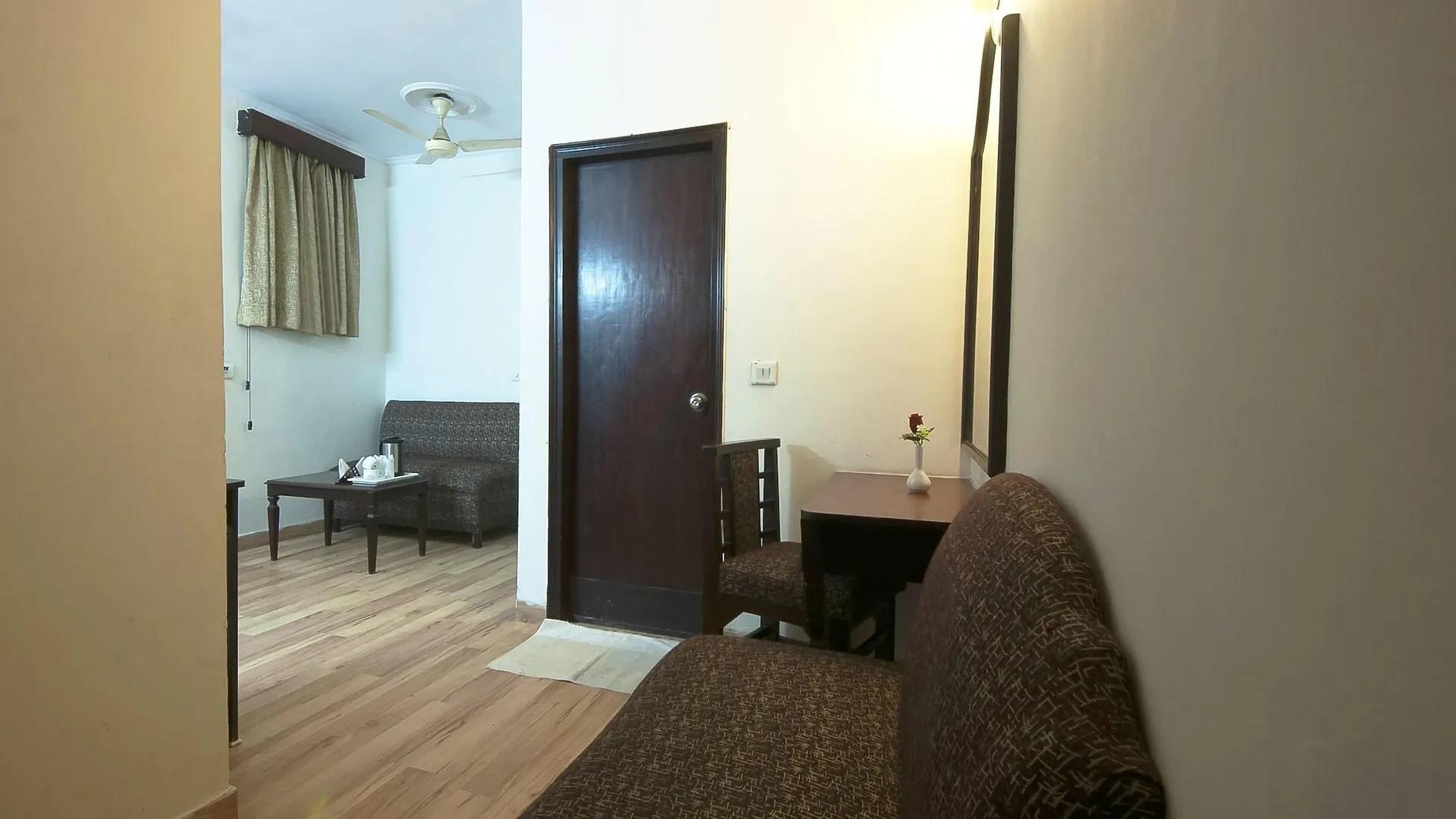 Fabhotel Delhi Darbar Near Karol Bagh Market Hotel Deli