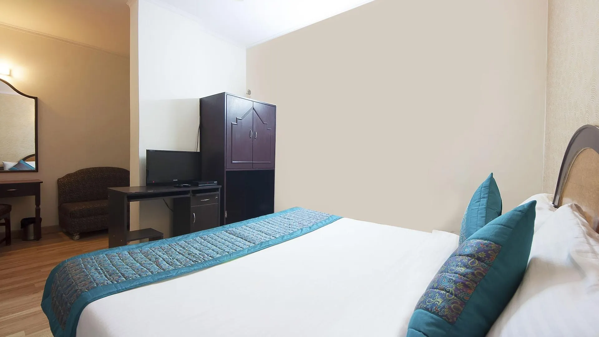 Fabhotel Delhi Darbar Near Karol Bagh Market 3*, Deli Índia