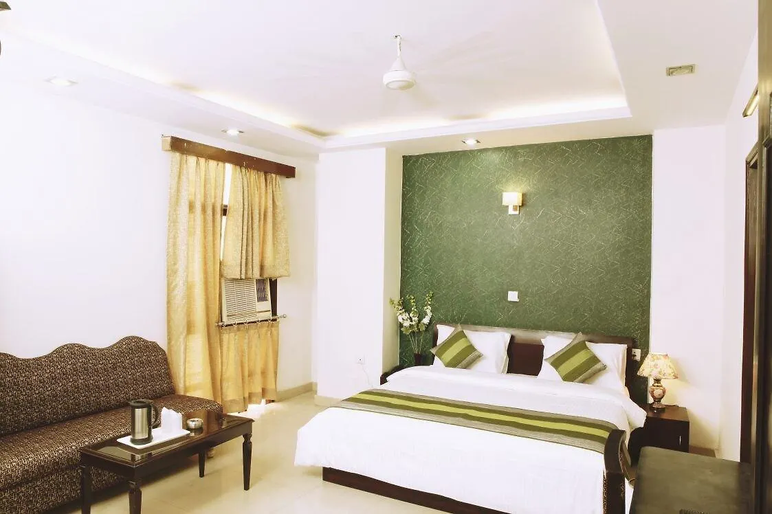 Fabhotel Delhi Darbar Near Karol Bagh Market