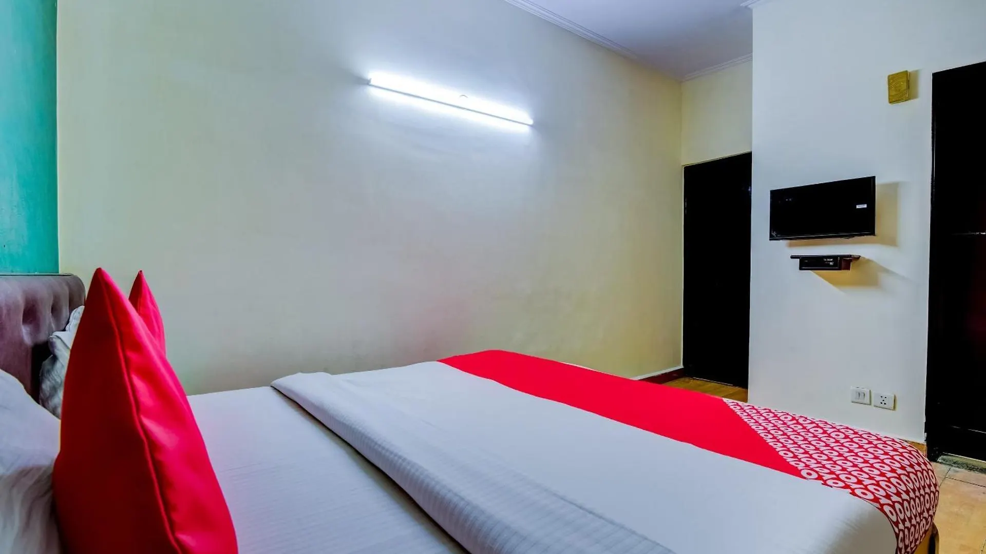 Fabhotel Delhi Darbar Near Karol Bagh Market 3*, Deli Índia