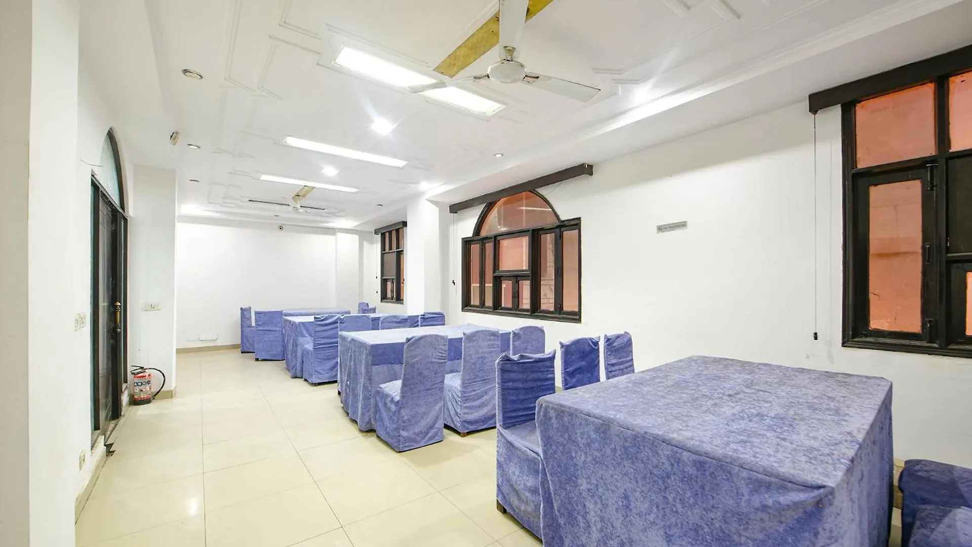 OYO 22154 Hotel Delhi Darbar  Delhi (National Capital Territory of India)