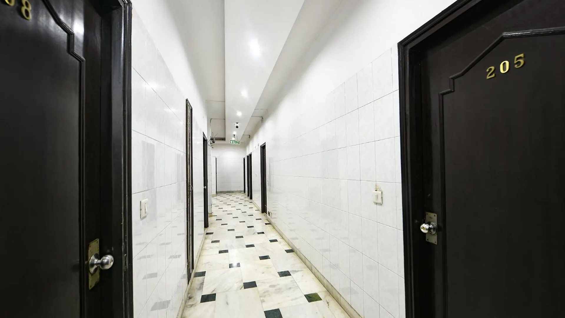 Fabhotel Delhi Darbar Near Karol Bagh Market Hotel Deli