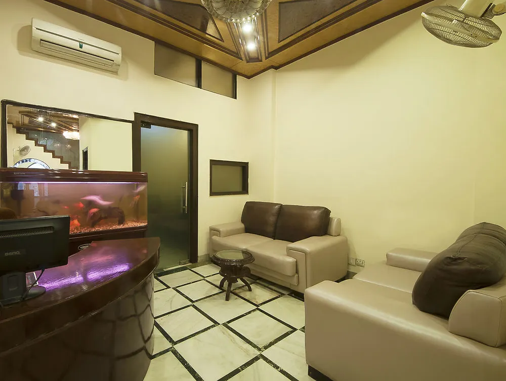 Fabhotel Delhi Darbar Near Karol Bagh Market Deli